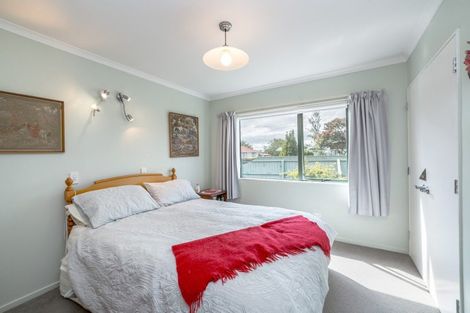 Photo of property in 12 Farrier Grove, Featherston, 5710