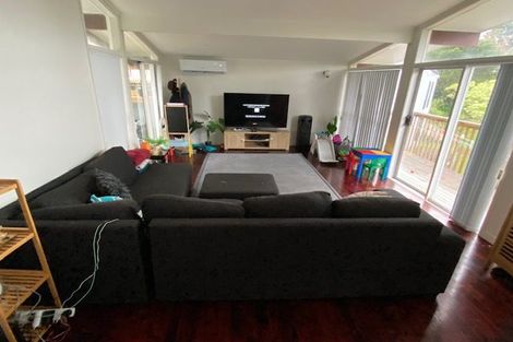 Photo of property in 106 Canongate Street, Birkdale, Auckland, 0626