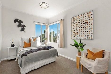 Photo of property in 110 Cambridge Road, Hillcrest, Hamilton, 3216