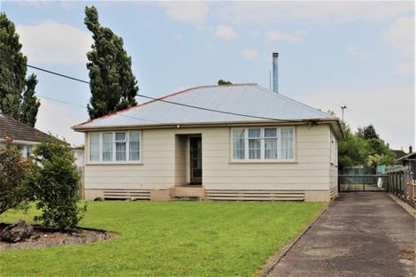 Photo of property in 24 Edward Street, Pahiatua, 4910