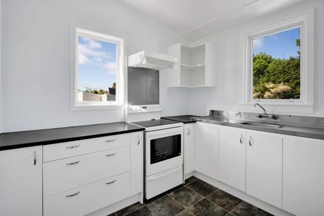 Photo of property in 59 Stanners Street, Eltham, 4322