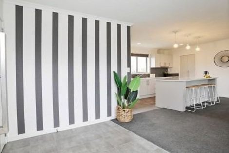 Photo of property in 12 Queen Street, Winton, 9720