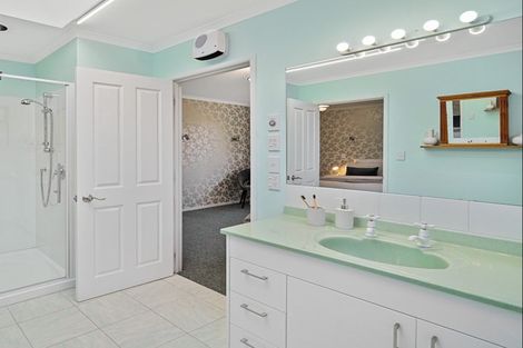 Photo of property in 4 Cambria Gardens, The Wood, Nelson, 7010