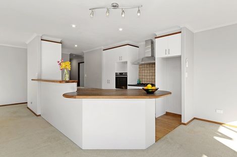 Photo of property in 81 Little John Drive, Bellevue, Tauranga, 3110