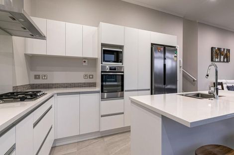 Photo of property in 41 Maka Terrace, Orewa, 0931