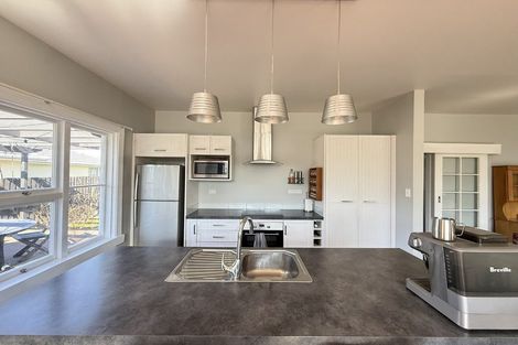 Photo of property in 102 Woodham Road, Linwood, Christchurch, 8062
