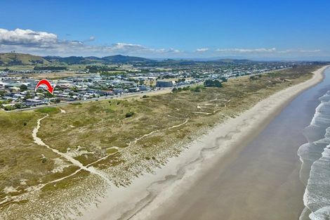 Photo of property in 926 Papamoa Beach Road, Papamoa Beach, Papamoa, 3118