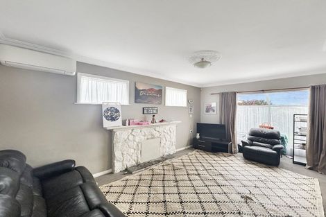 Photo of property in 2 Morgan Street, Castlecliff, Whanganui, 4501