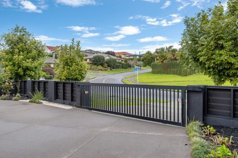 Photo of property in 17 Merriman Place, Pyes Pa, Tauranga, 3112