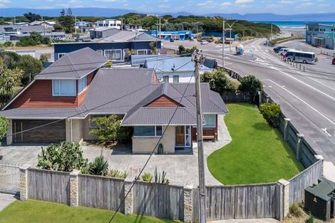 Photo of property in 9 Koputara Road, Himatangi Beach, Foxton, 4891