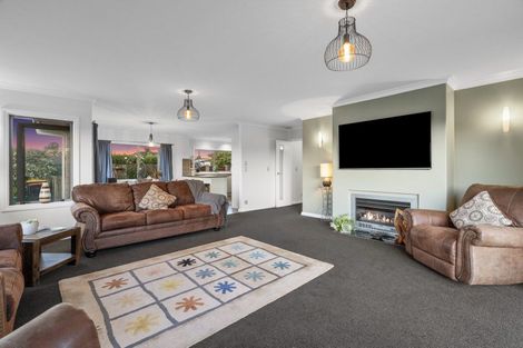 Photo of property in 33 Woodleigh Place, Ohauiti, Tauranga, 3112