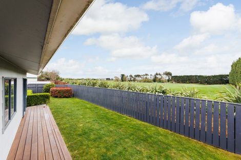 Photo of property in 2/91 Benmore Avenue, Cloverlea, Palmerston North, 4412