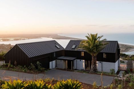 Photo of property in 9 Loader Lane, Clifton, Christchurch, 8081