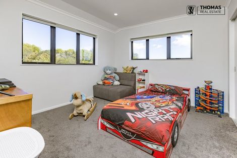 Photo of property in 10a Gainsborough Street, Manurewa, Auckland, 2102