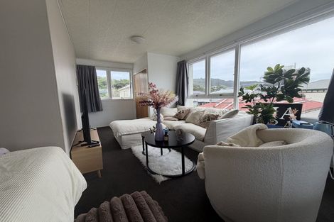 Photo of property in Churchill Flats, 213 The Terrace, Wellington Central, Wellington, 6011