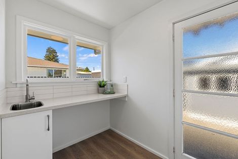 Photo of property in 1/53 Glenmore Avenue, Casebrook, Christchurch, 8051