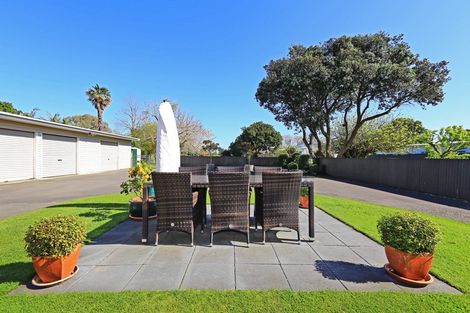 Photo of property in 55 Ferry Road, Clive, 4102