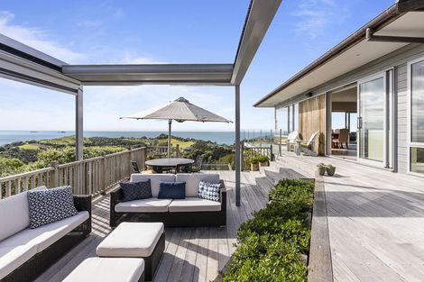 Photo of property in 39 Delamore Drive, Oneroa, Waiheke Island, 1081