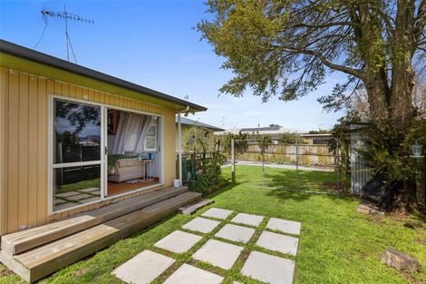 Photo of property in 39 Harris Street, Te Puke, 3119