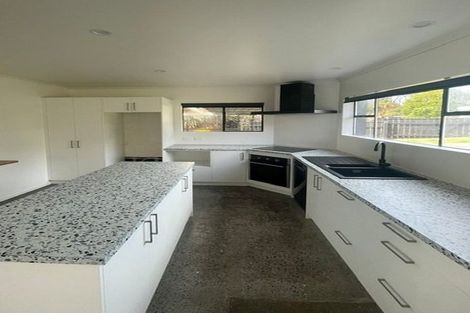 Photo of property in 5 Totara Terrace, Inglewood, 4330