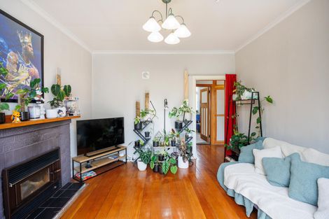 Photo of property in 40 Rongopai Street, Palmerston North, 4414