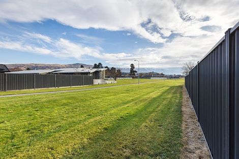 Photo of property in 9 Neason Place, Cromwell, 9310