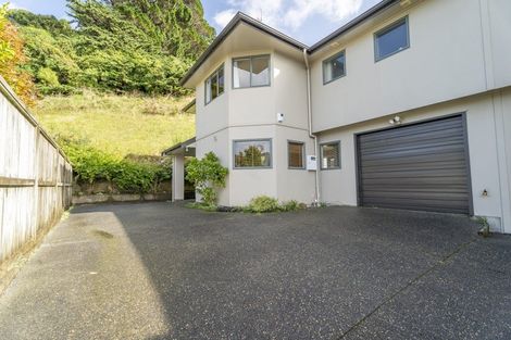 Photo of property in 12a Chippenham Grove, Churton Park, Wellington, 6037