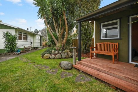 Photo of property in 99 Collins Road, Melville, Hamilton, 3206