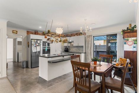 Photo of property in 21 Phoenix Place, Dargaville, 0310