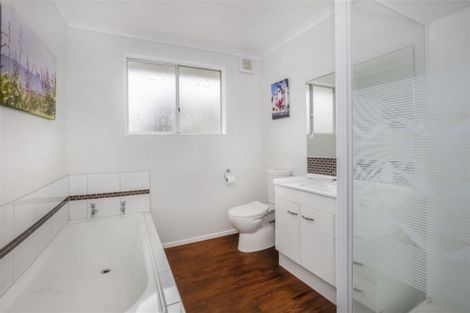 Photo of property in 8 Brora Crescent, Papakowhai, Porirua, 5024