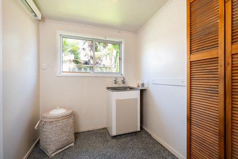 Photo of property in 233 Clifton Road, Te Awanga, 4102