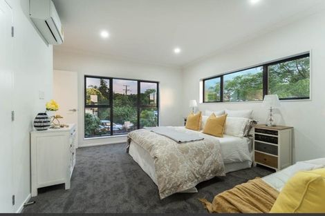 Photo of property in 11c Addison Street, Blockhouse Bay, Auckland, 0600