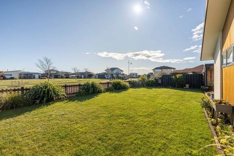 Photo of property in 33 Pegasus Main Street, Pegasus, 7612