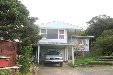 Photo of property in 12 Bushey Way, Maungaraki, Lower Hutt, 5010