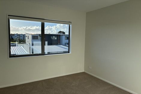 Photo of property in 101 Waituarua Drive, Takanini, Auckland, 2112
