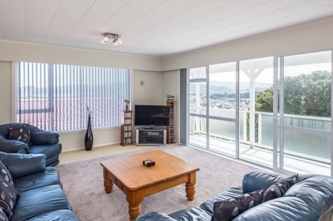 Photo of property in 8 Dallas Court, Miramar, Wellington, 6022