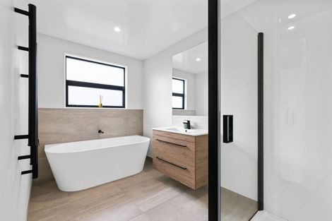 Photo of property in 206 Penruddock Rise, Westmorland, Christchurch, 8025