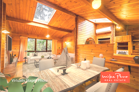 Photo of property in 4 Arama Avenue, Titirangi, Auckland, 0604