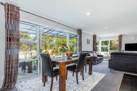 Photo of property in 62 Aotea Drive, Aotea, Porirua, 5024