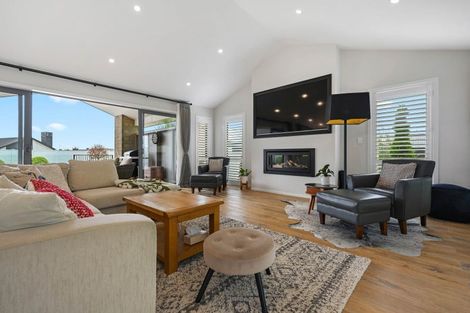 Photo of property in 5 Moemoea Place, Cambridge, 3434