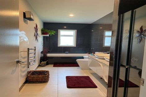 Photo of property in 37 Oban Street, Holmes Hill, Oamaru, 9401