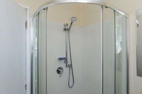 Photo of property in 405 Kotuku Street, Camberley, Hastings, 4120