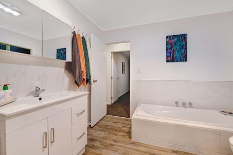 Photo of property in 53 Ferry Road, Arkles Bay, Whangaparaoa, 0932