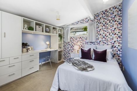 Photo of property in 25 Pinnacle Street, Seatoun, Wellington, 6022