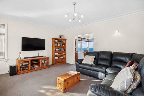 Photo of property in 154 Easther Crescent, Kew, Dunedin, 9012