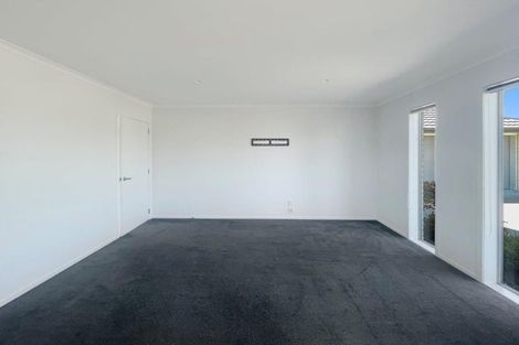 Photo of property in 98 Cumberland Drive, Flagstaff, Hamilton, 3210