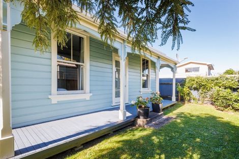 Photo of property in 4 Millar Street, Roslyn, Palmerston North, 4414