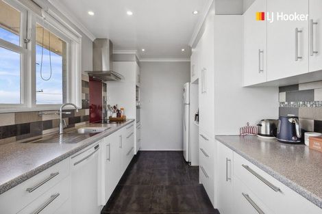 Photo of property in 4 Hanlon Street, Halfway Bush, Dunedin, 9010