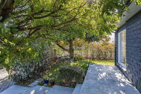 Photo of property in 7 Coates Place, Rangiora, 7400
