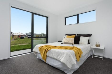 Photo of property in 4 Hera Lane, Pyes Pa, Tauranga, 3112